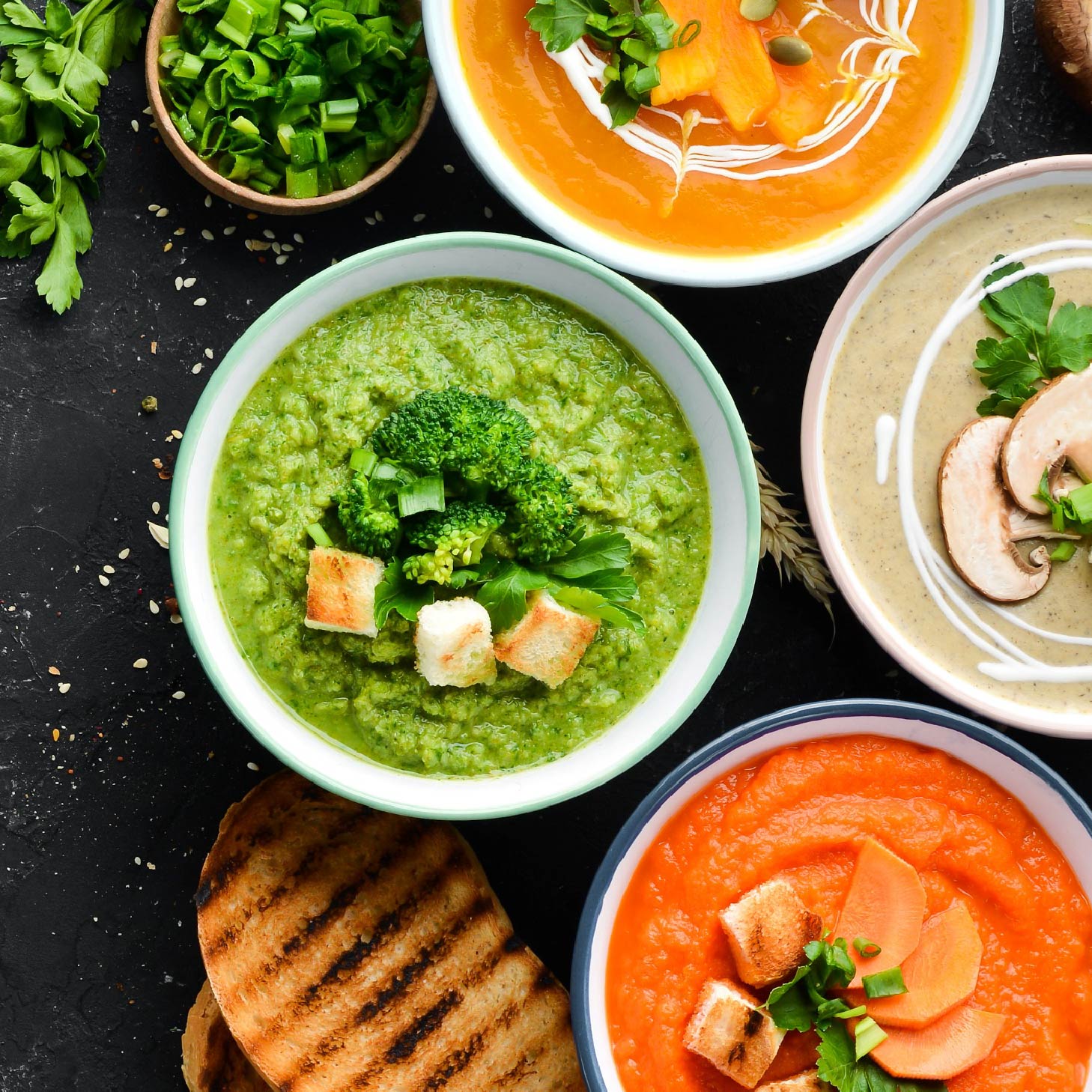 https://eurestcafes.compass-usa.com/boeingcafes/PublishingImages/Soup%20LTO%20(350x350).jpg
